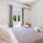 Villa Daphne's Lux *