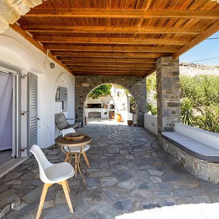 Vila Daphne's Lux Paraspori (Paros)