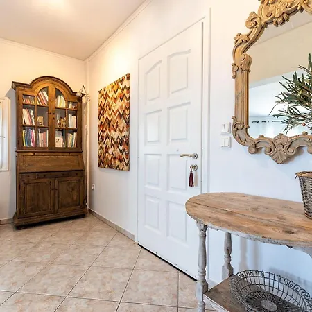 Willa Daphne's Lux *