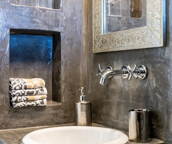 Villa Daphne's Lux *